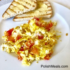 scrambled eggs with onion belle pepper