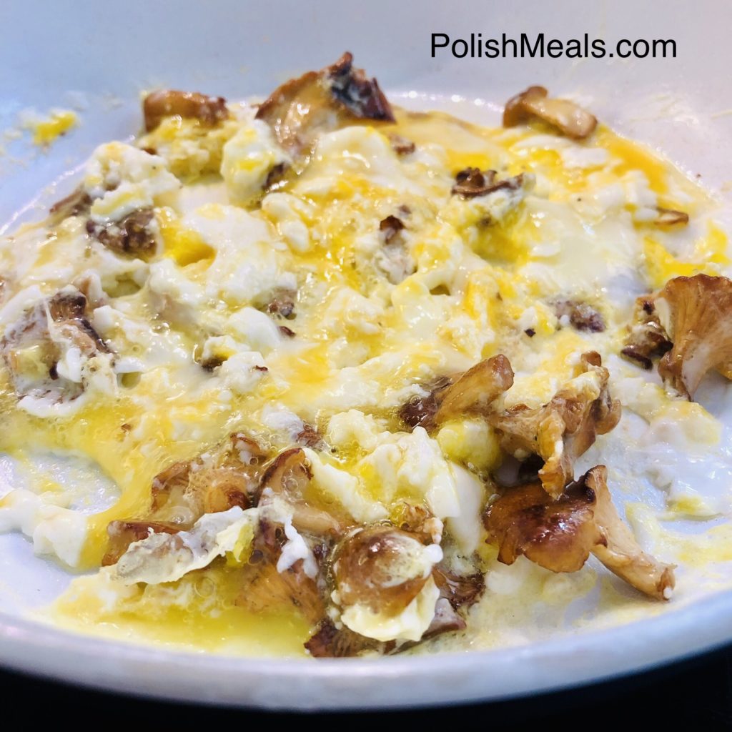 Scrambled Eggs with Wild Chanterelles Mushroom Polish Meals & Cooking